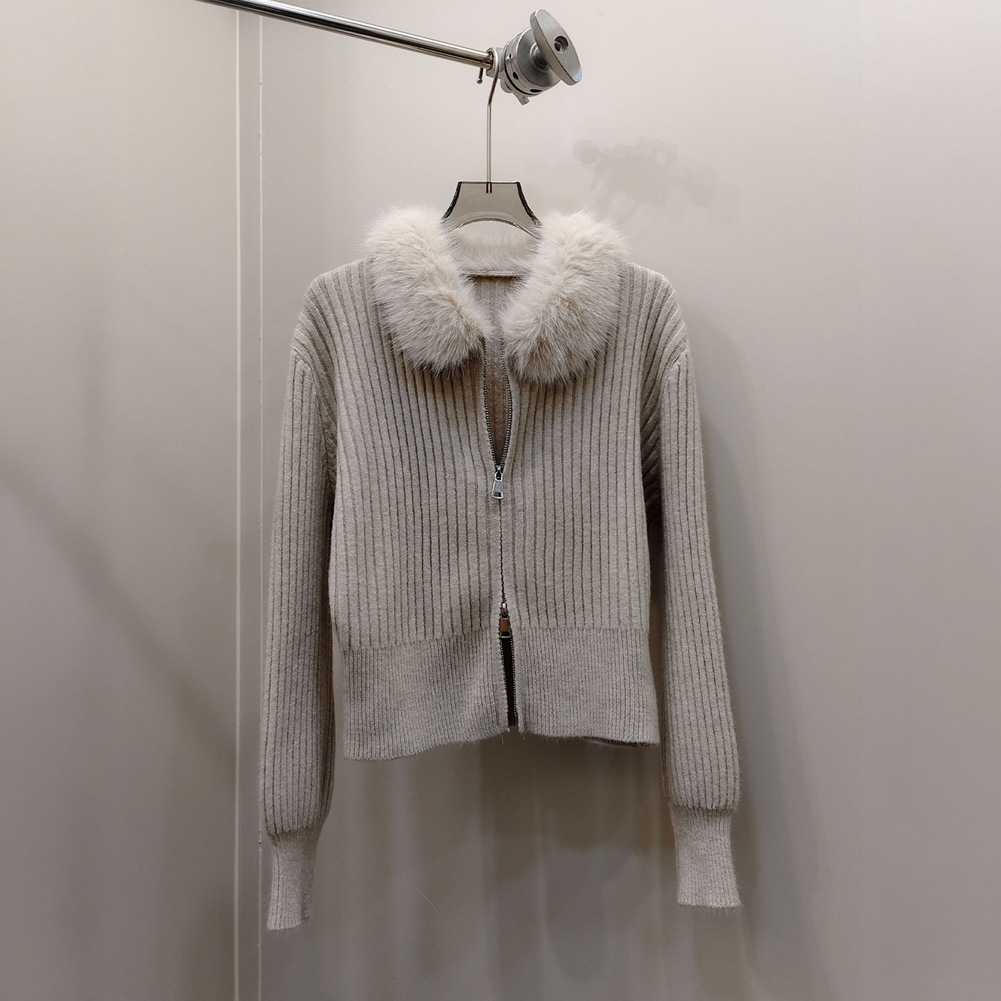 MBS.欧洲站新款HELMCH美式复古毛领长袖毛衣设计感慵懒风百搭外套