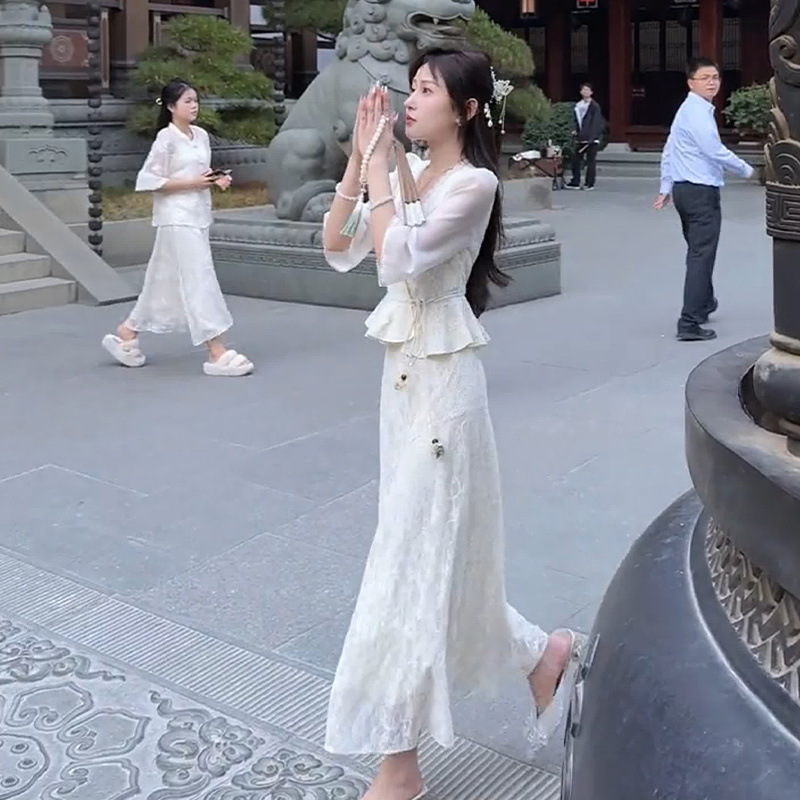 新中式国风气质名媛女装高端轻奢高级感白色上衣半身裙套装女