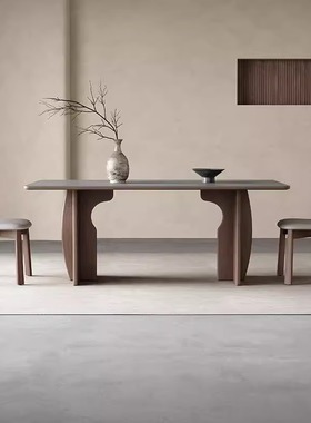 意式岩板餐桌灰色长方形家用餐厅现代简约高端北欧胡桃色实木餐桌