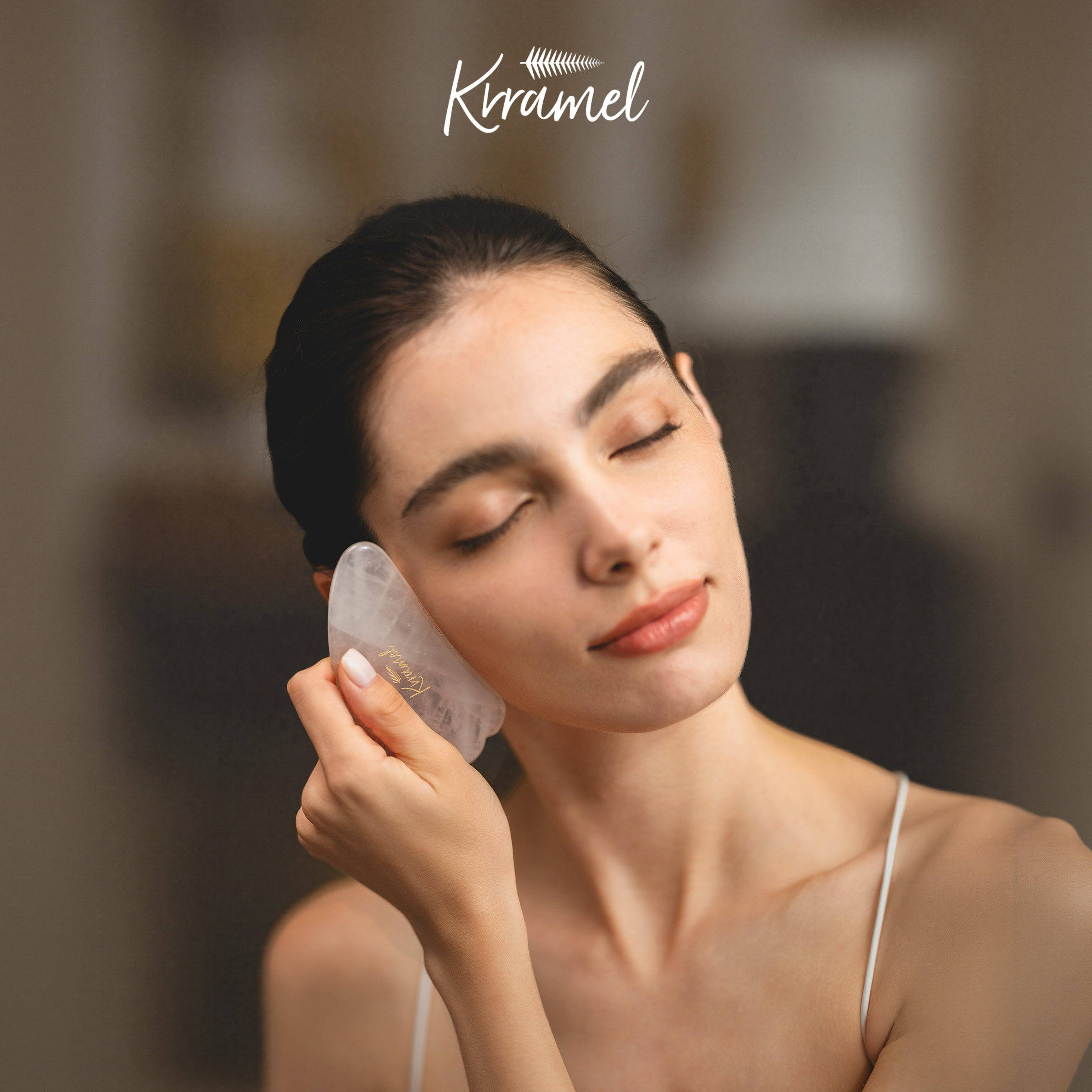 KRRAMELA级粉水晶面部刮痧板按摩图片