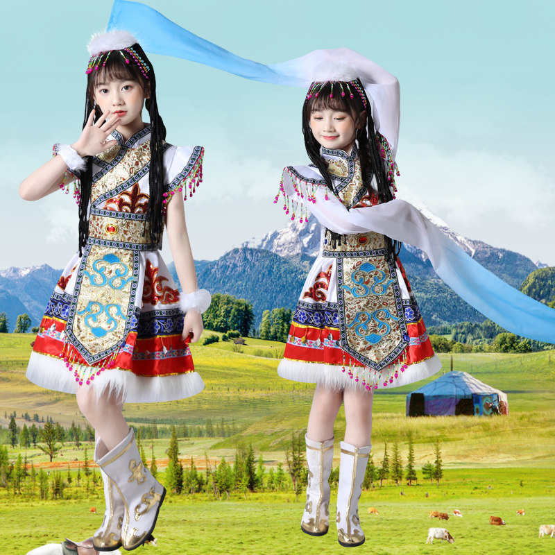 少数民族服装儿童藏族演