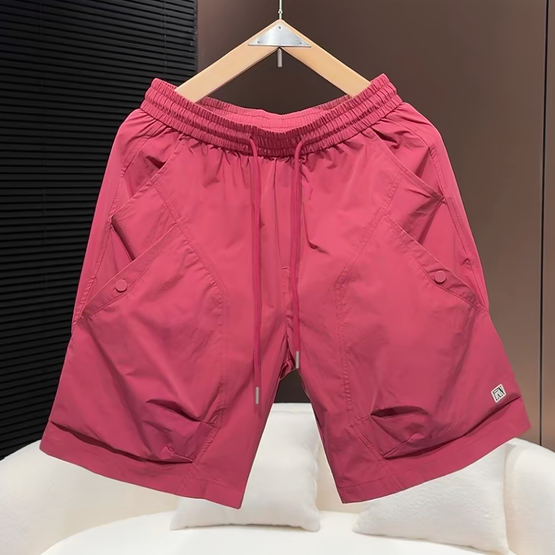 2026夏季爆款糖果色速干休闲短裤男士潮牌工装百搭透气运动五分裤