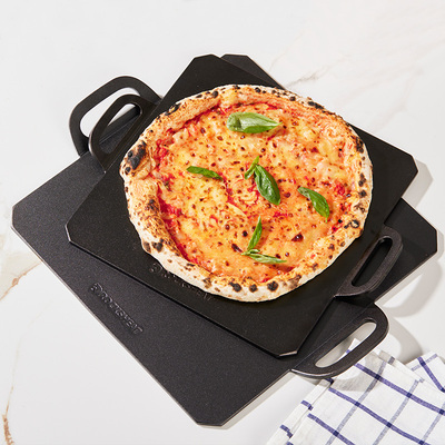 披萨钢板耐高温披萨板双耳把手食品级披萨盘面包烘焙专用板