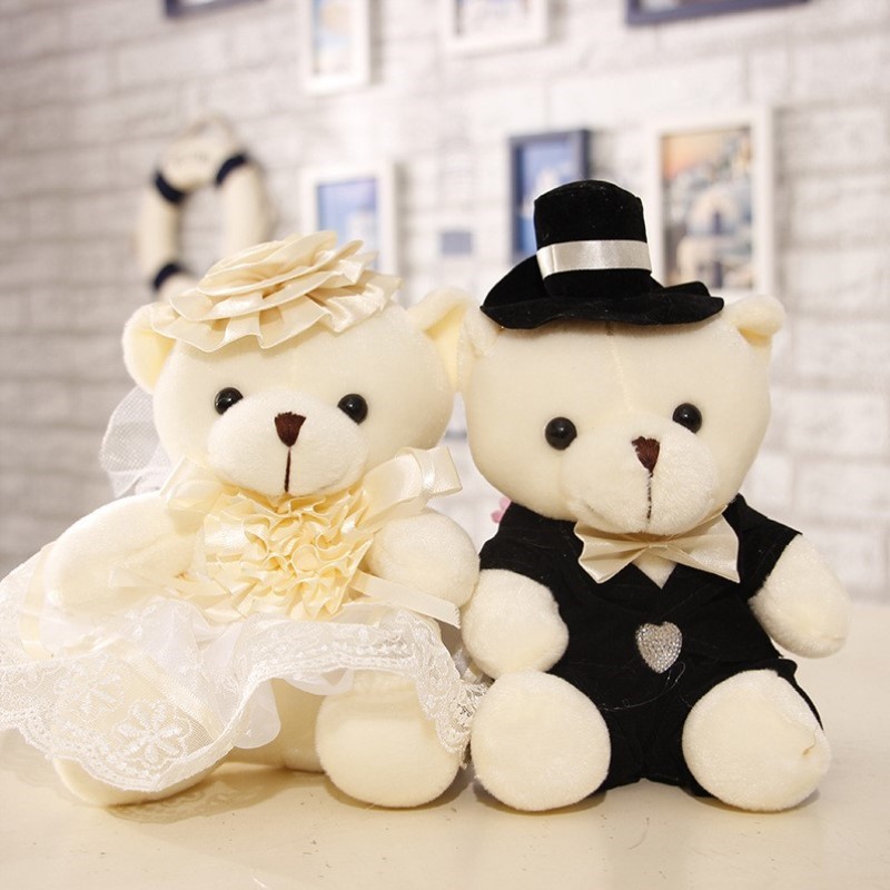 新款一对婚礼婚庆娃娃情人节抱枕摆件金童玉女压床结婚用早生贵子