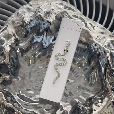 手工ins轻奢金属超薄防风打火机高颜值耐用女生小巧创意个性礼物
