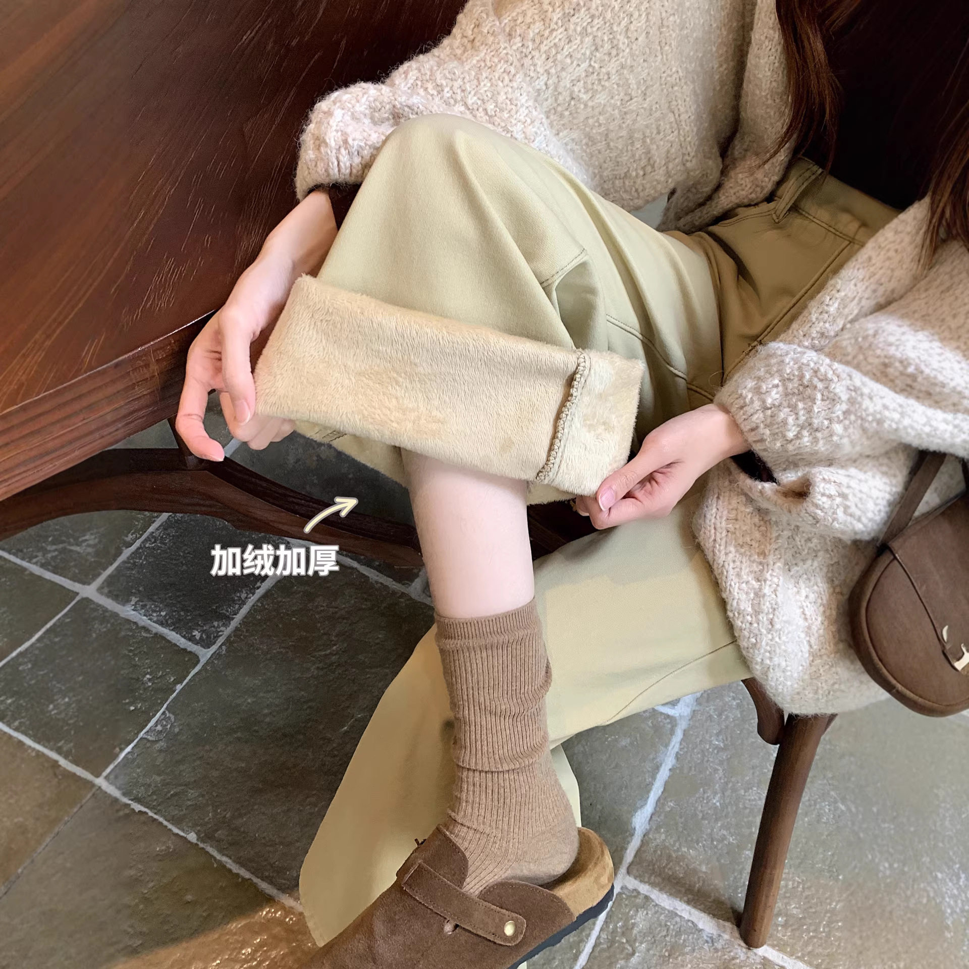 卡其色加绒加厚垂感微喇牛仔裤女小个子辣妹不贴腿宽松拖地喇叭裤,女装/女士精品,牛仔裤,淘宝优惠券,粉丝福利购,淘宝优惠卷