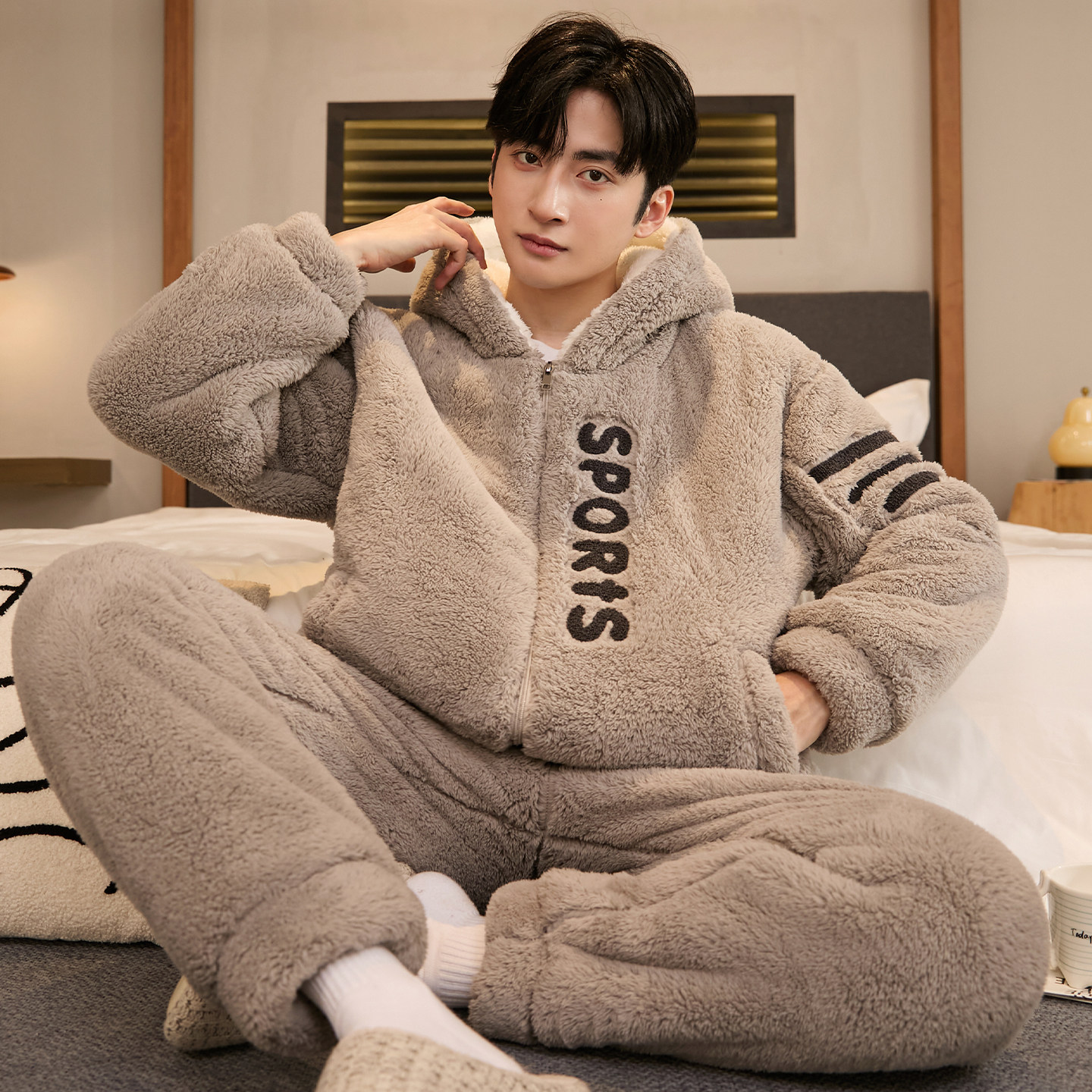 珊瑚绒睡衣男款冬季加厚加绒2025年新款青少年大码秋冬家居服男生