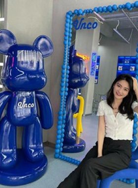 熊玻璃钢装饰网红店客厅摆件