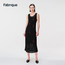 Fabrique 夜风铃黑色手钩无袖吊带镂空针织连衣裙