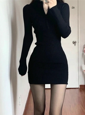 性感御姐风黑色加绒针织连衣裙子女初冬辣妹修身显瘦包臀裙秋冬款