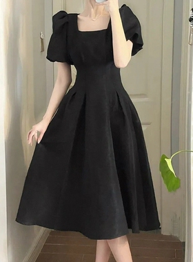 法式初恋白色大摆长裙子夏新款方领收腰显瘦气质提花连衣裙女2026