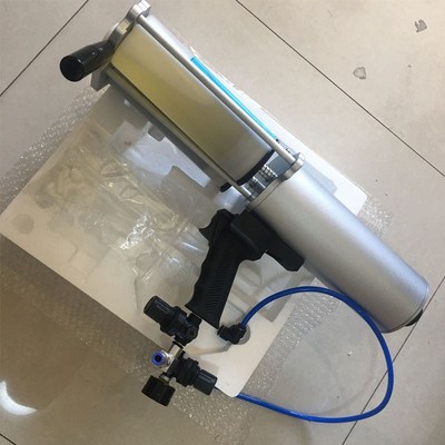 cold polyurea sprayed with cartridge  Small Handheld Polyure