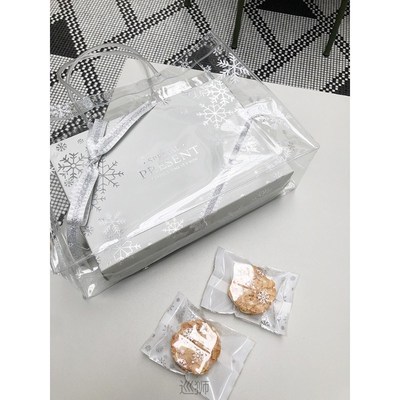 PVC transparent snowflake hand bag baking packaging mid autu
