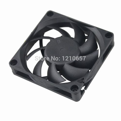 10Pieces LOT Gdstime 7015 3Pin 70MM 70 x 70 x 15mm 7CM 12V D