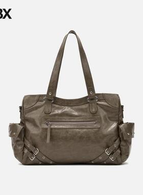 DEINET Stud Pocket Big Bag In Khaki 斜挎包女HBX