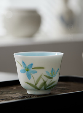归鸿中式手绘蓝色樱花陶瓷功夫茶杯女士主人杯家用品茗杯个人单杯