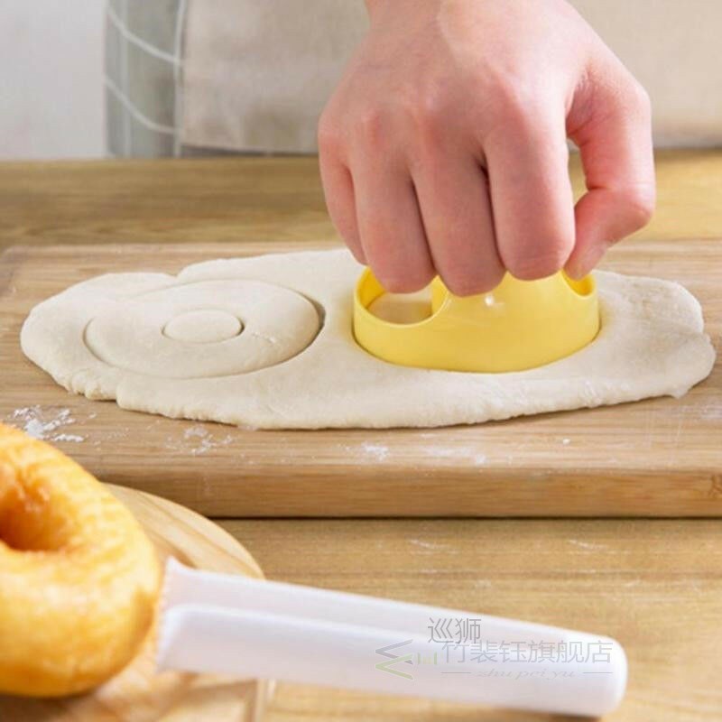 1PC DIY Donuts Mold Maker Kitchen Desserts Bread Patisserie