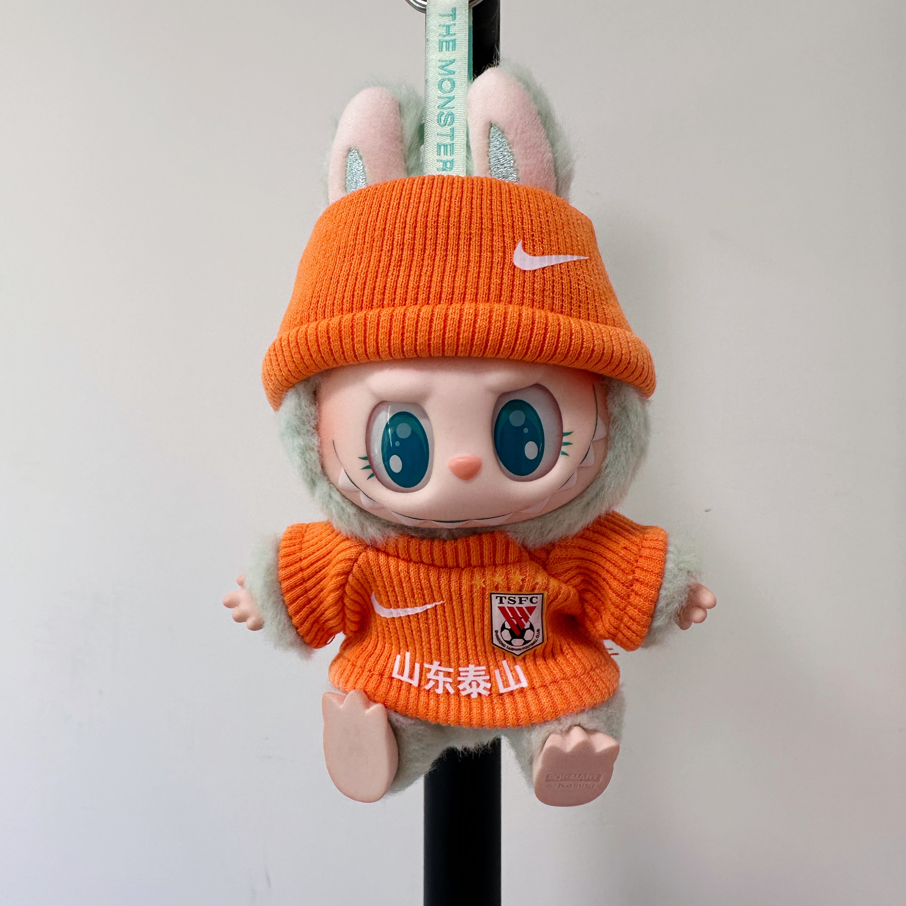 适用山东泰山鲁能labubu拉布布足球衣服鲁蜜球衣中超周边针织衣潮