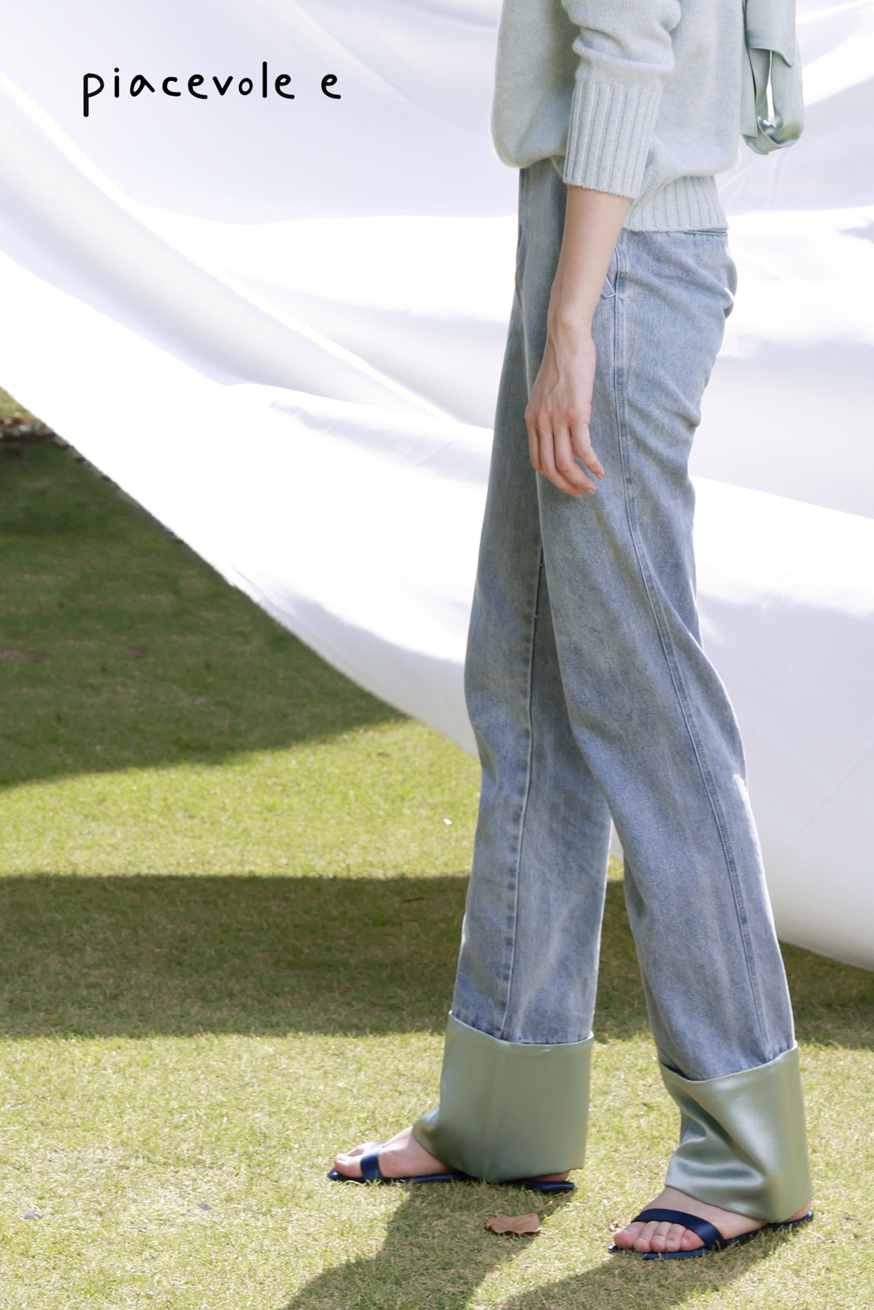 piacevole e 22ss 直筒醋酸缎面翻边水洗牛仔裤 休闲高腰长裤早春