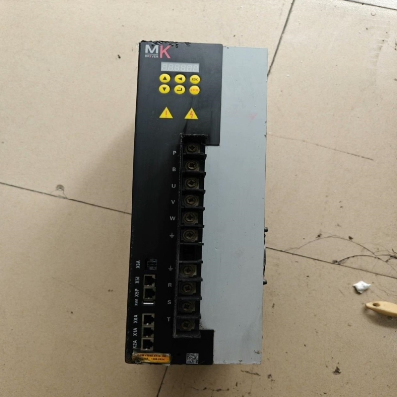 【议价】非实价议价议价议价埃姆克主轴驱动器SDC-DM-4T045-XT3S-