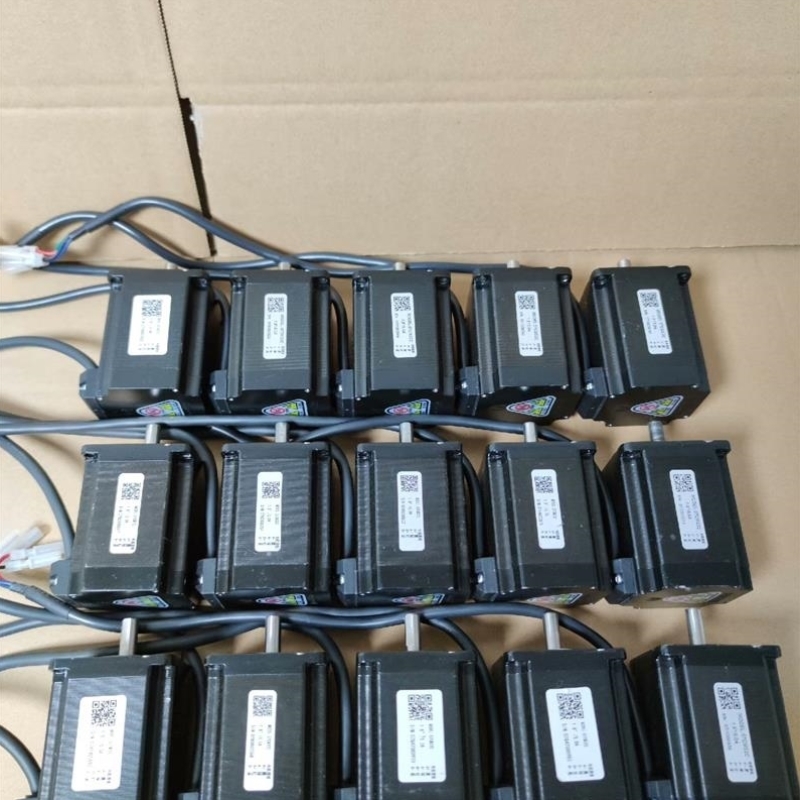 【议价】【议价】雷赛57步进电机,型号57CM22C,扭矩2.2,轴径8,成