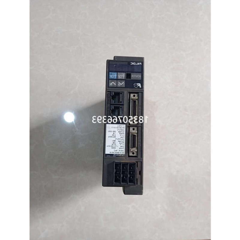【议价】议价非实价 富士伺服驱动器 RYC401D3-VVT2 400W 件