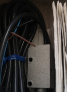 【议价】激光传感器F3UV-A30ZS-LD40T D5VA-3B1 E3C-LR11 E3Z-B81