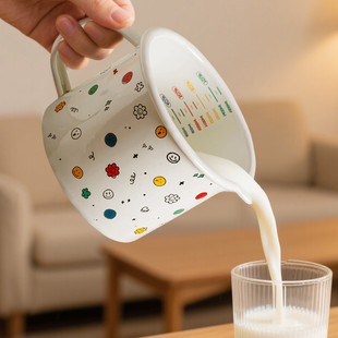 ins大容量烘焙量杯泡面带刻度带盖厨房用食品级咖啡耐高温牛奶杯