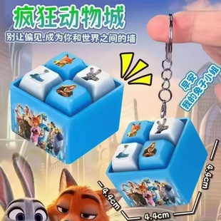 爆款按键搞怪语录解压键盘发声发音玩具语音钥匙扣趣味发光挂件