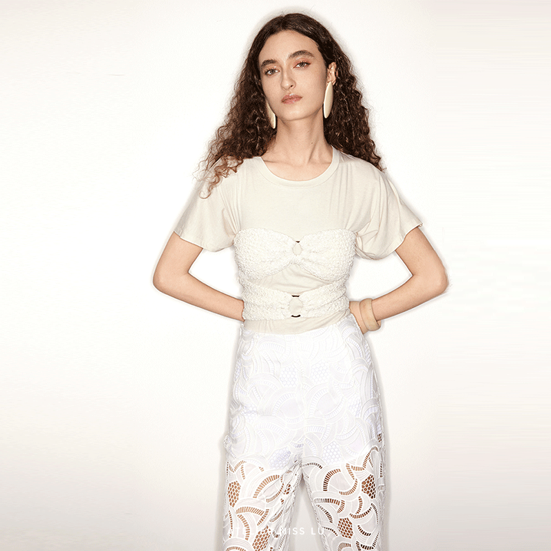 泡泡纱金属圆环镂空系带抹胸