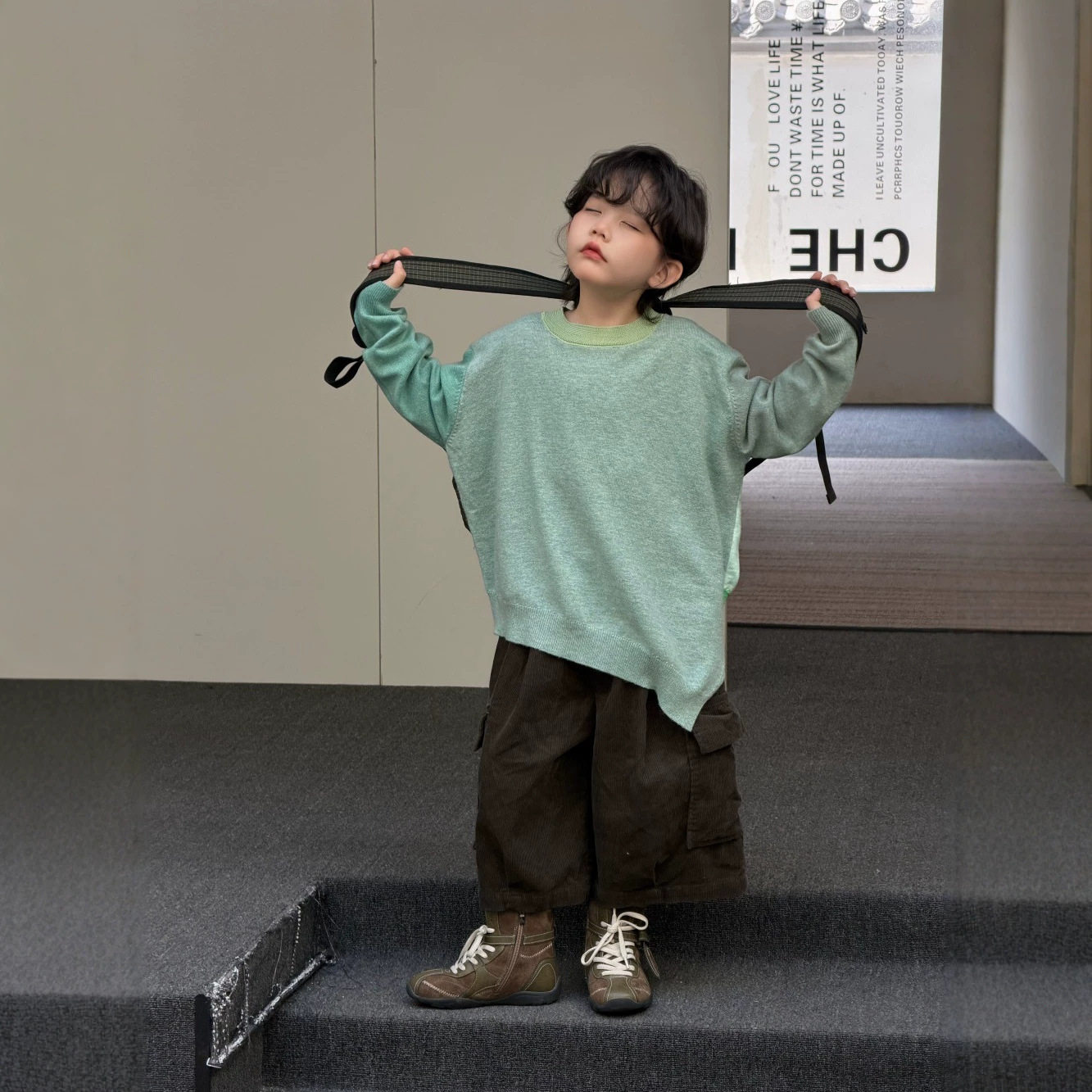 秋季男童撞色毛衣灯芯绒裤子套装