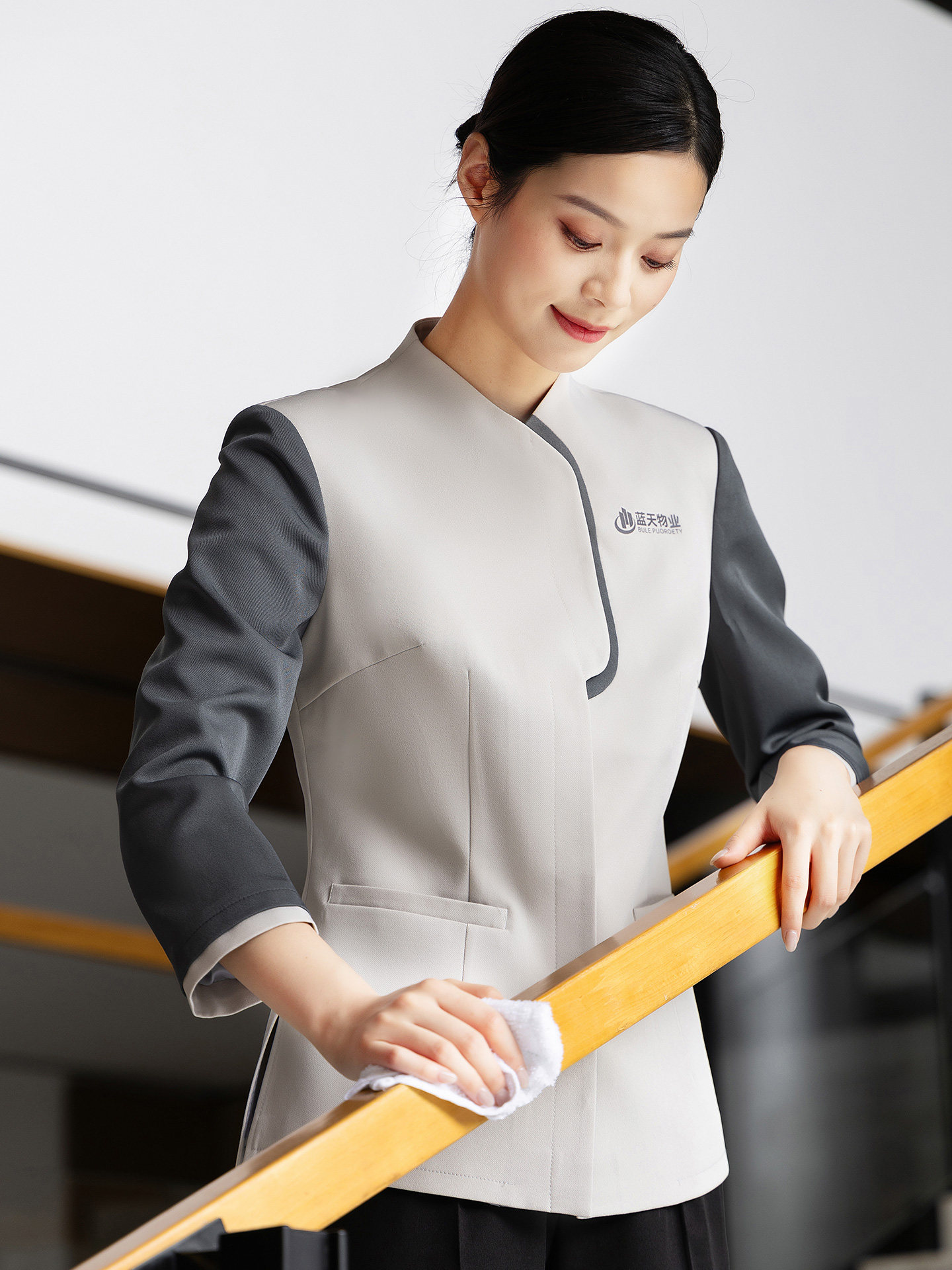 酒店高端保洁员工作服长袖女秋冬季物业客房部服务员阿姨衣服定制