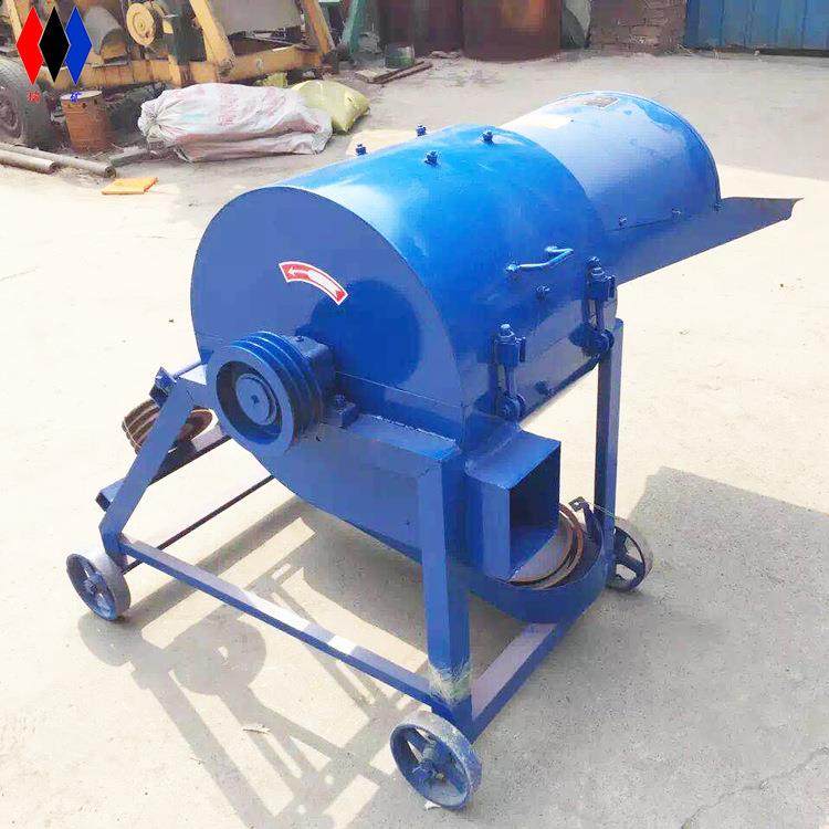 养殖青储饲料揉丝机干湿两用铡草粉碎机内蒙古青贮揉丝机