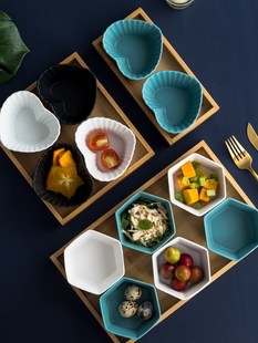 Nordic Style Creative Divided Snacks Plates with Bamboo Tray
