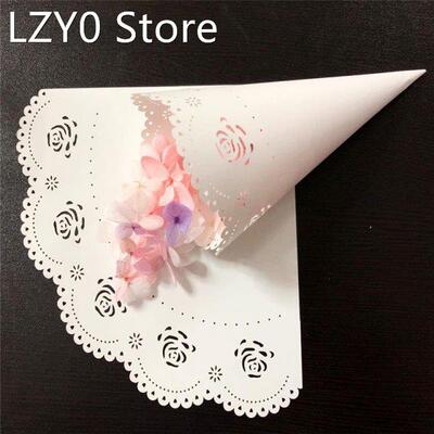 50pcs Dried Flower Wrappers Heart Pattern Cone Hollow out Pa