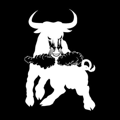 14.1*20CM Funny Large Nostrils Bull Vinyl Car Sticker Class