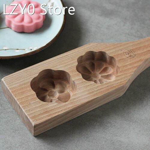 Carved Round Wooden Mould 3D Flower Pattern Eco-Environmenta