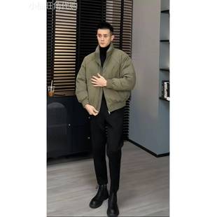 TWG军绿色短款轻薄羽绒服男冬季加厚保暖防寒高级感棉服立领外套
