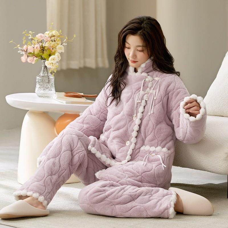 睡衣秋冬款女2025新款加厚三层夹棉长袖套装女士大码珊瑚绒家居服