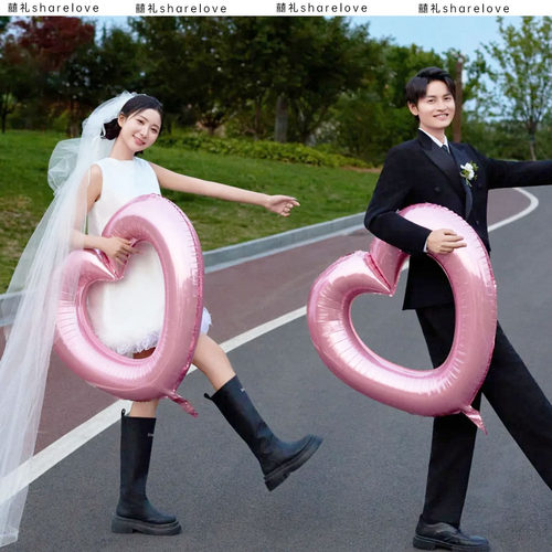 领证拍照道具婚礼登记氛围感出片头纱全套气球喜字中式女方小工具