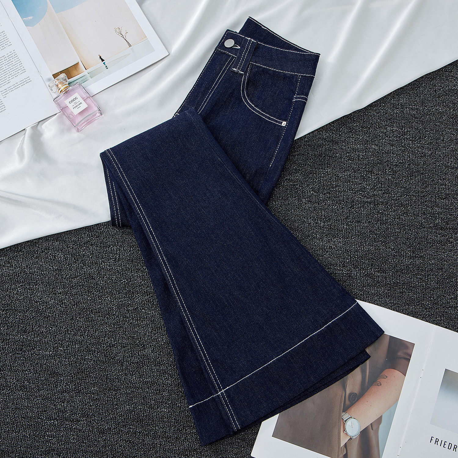 高腰弹力微喇牛仔裤女2025新款秋冬加绒加厚小个子百搭九分马蹄裤