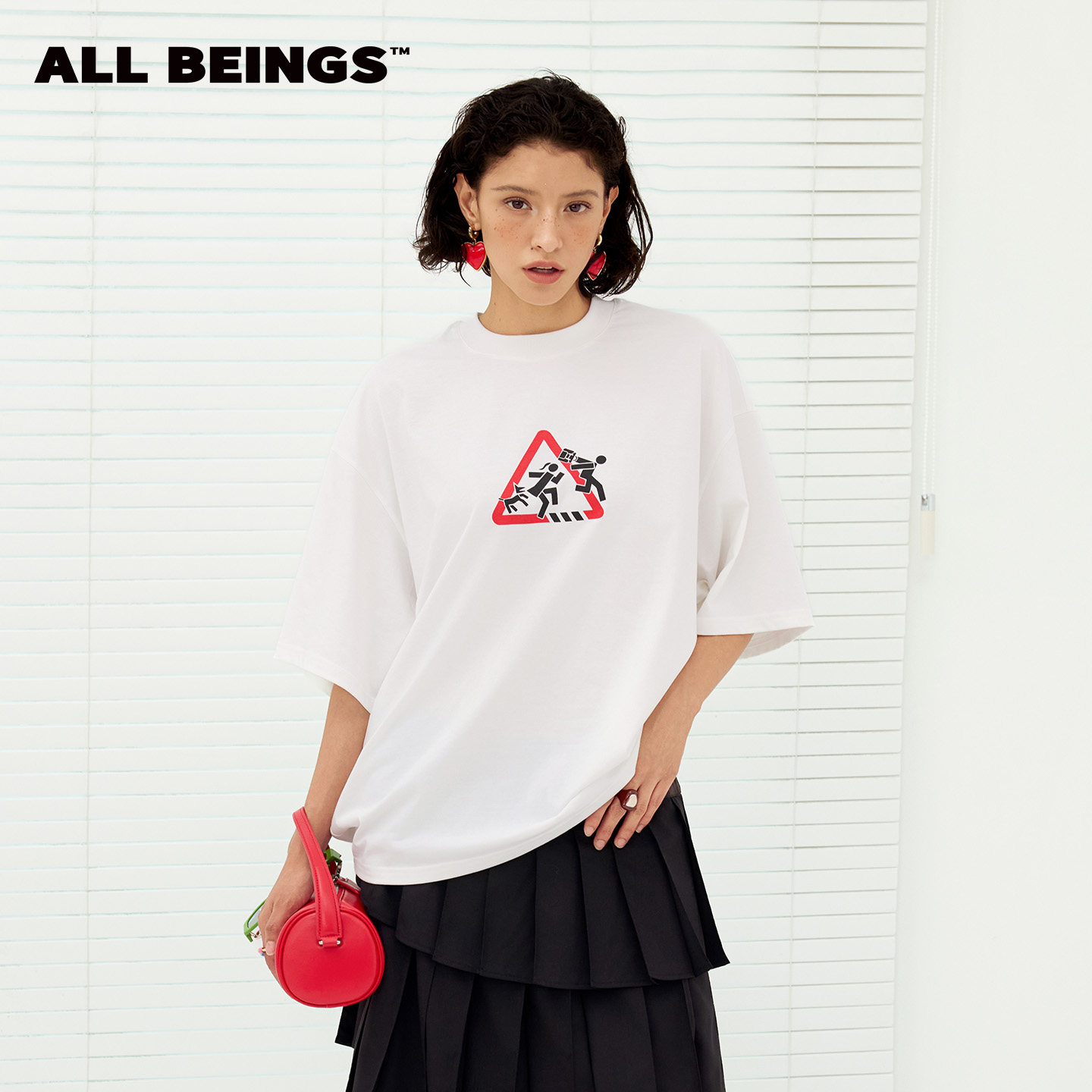 ALLBEINGS丝网印花短袖T恤图片
