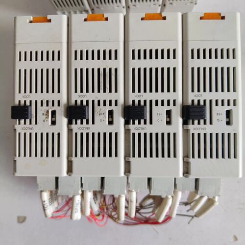议价奥托尼克斯温度控制模块：TM4-N2SB、TM4-N2SE。可维修