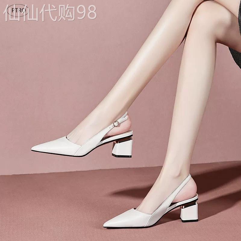 真皮中跟包头凉鞋女夏季2026新款一字带后空粗跟单鞋不累脚高跟鞋