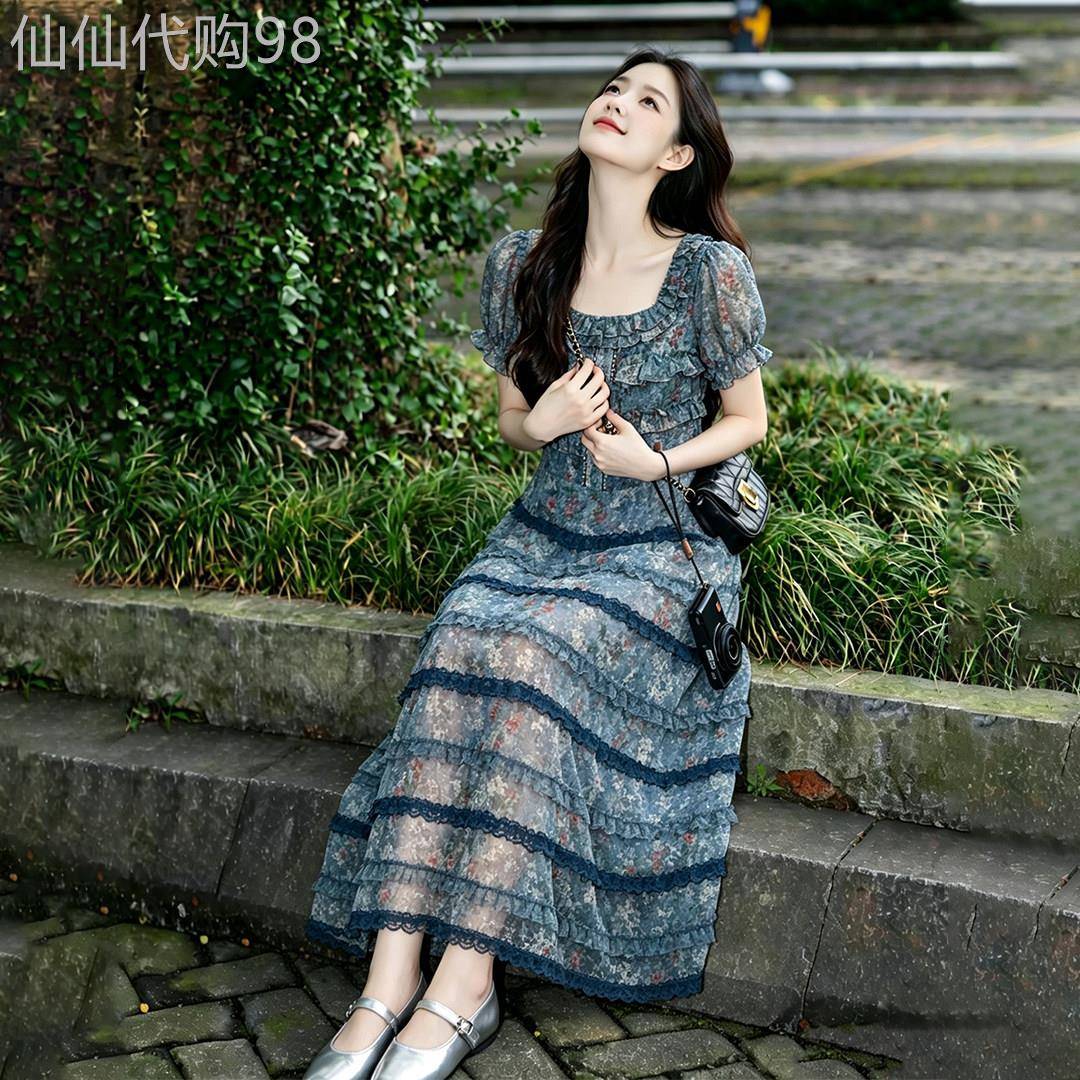 蓝色碎花泡泡袖冰感连衣裙女2026夏季新款小个子独特超好看长裙子