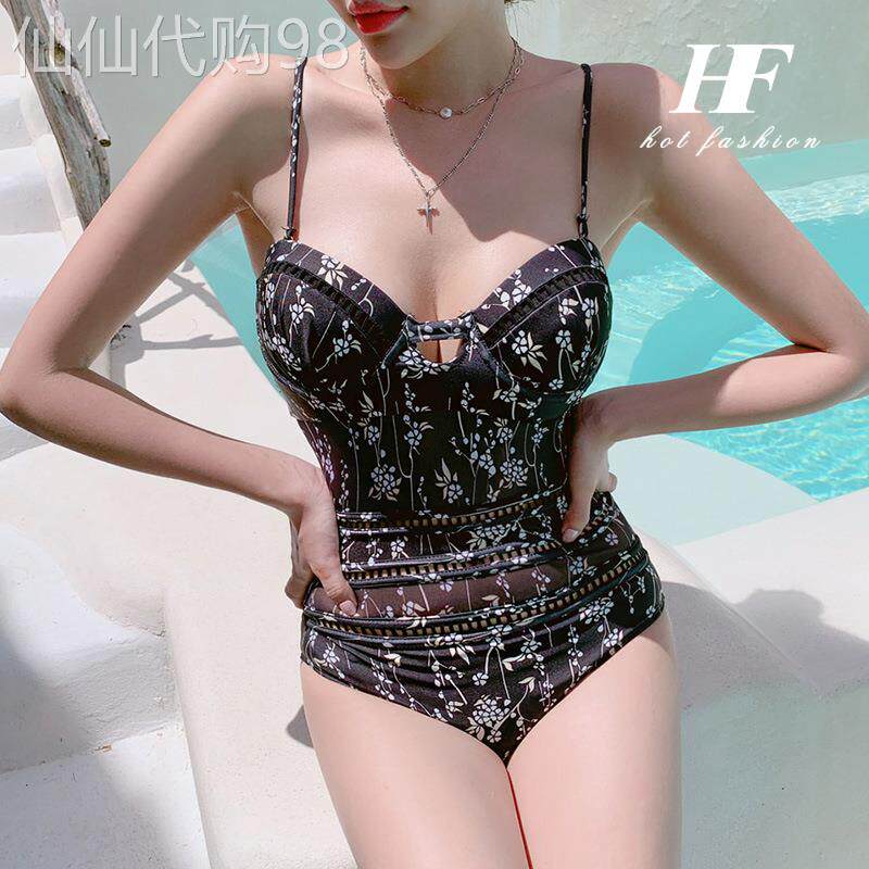 比基尼连身吊带碎花泳衣女款泡温泉高级感性感2026年新款爆款大胸