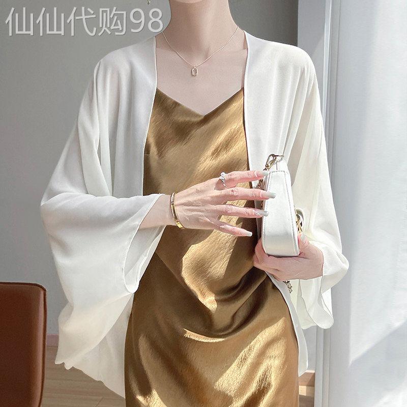 冰丝防晒外套女夏季薄款2026新款宽松披肩外搭配吊带裙子雪纺开衫