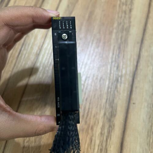 议价PLC输模块CJ1W-OD231CJ1W-OD232CJ1W-OD211