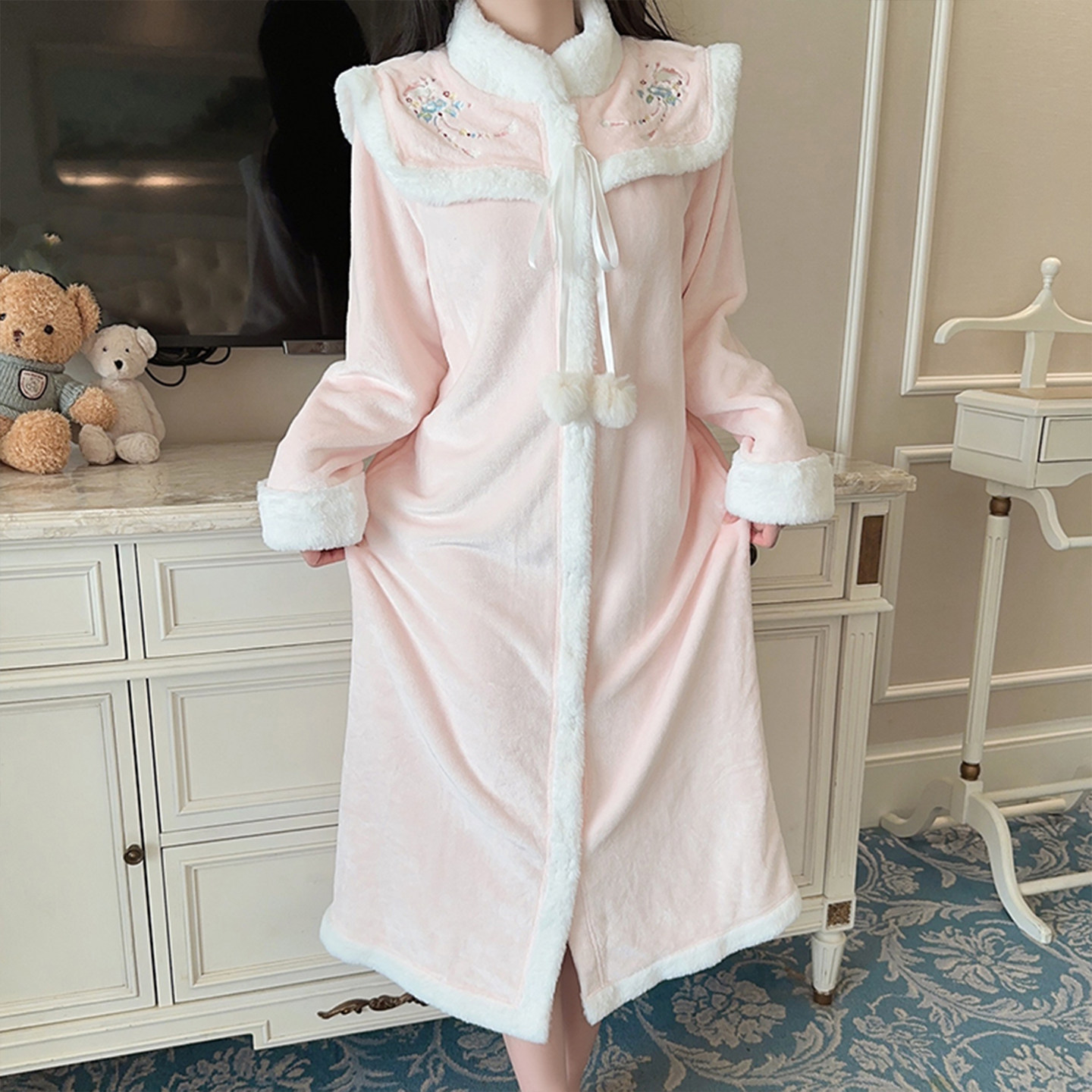 新中式国风珊瑚绒可外穿睡衣女秋冬季睡袍长款加绒加厚家居服套装