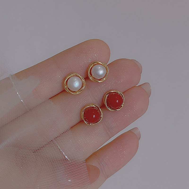 镂空仿珍珠耳钉女简约时尚红色耳环2026新款洋气过年本命年耳饰品,饰品/流行首饰/时尚饰品新,耳钉,淘宝优惠券,粉丝福利购,淘宝优惠卷